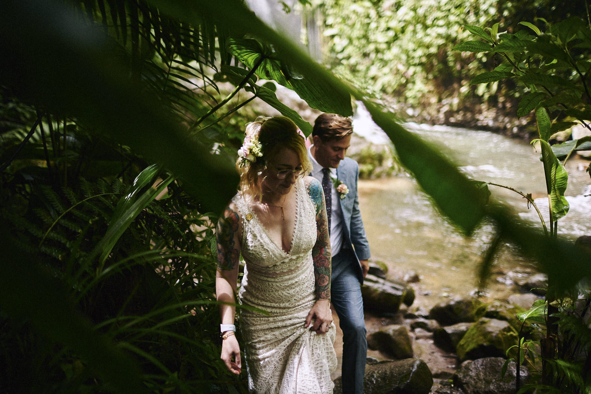 couple exploring rainforest during costa rica elopement