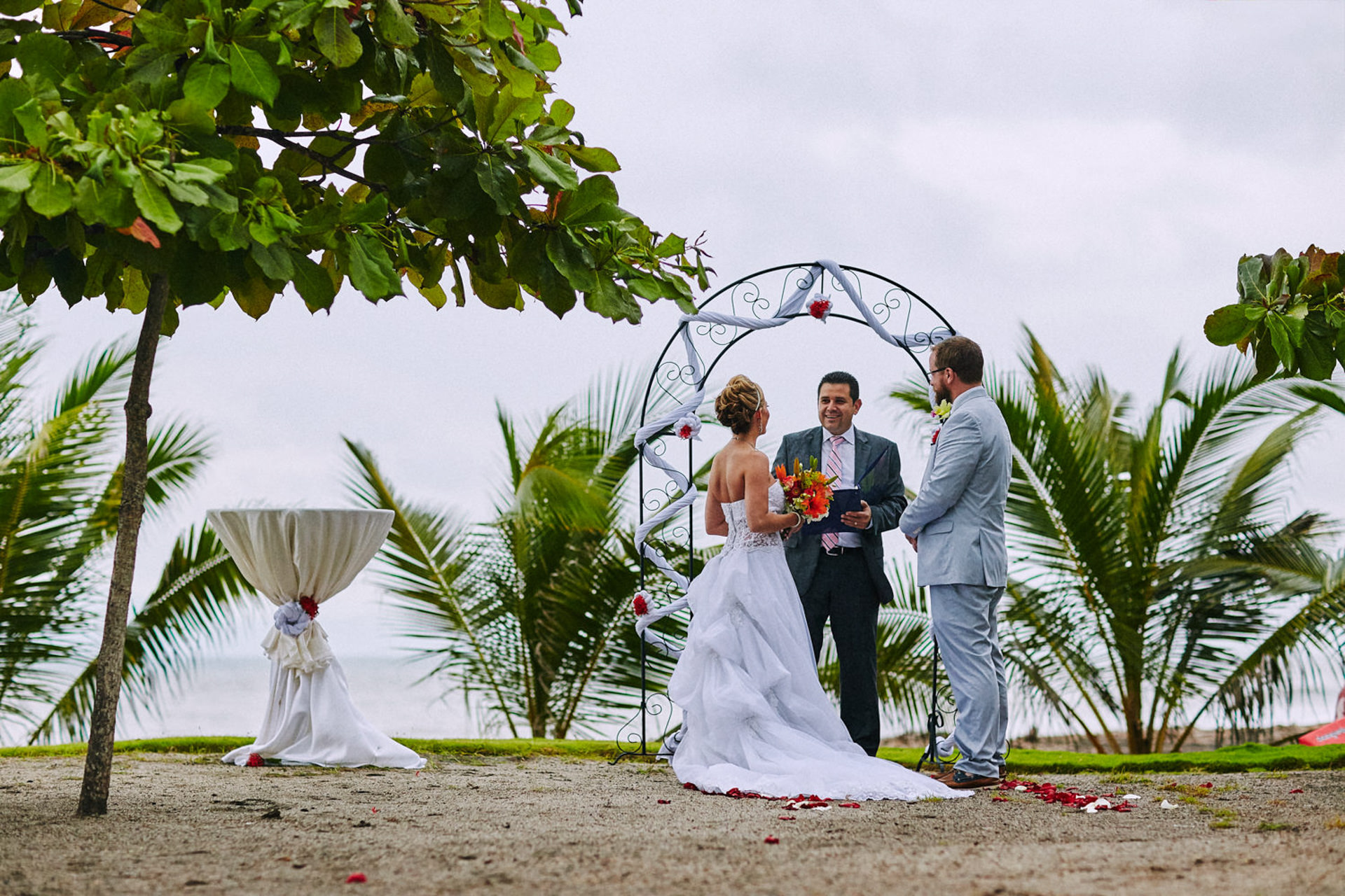 What Couples Say About Eloping in Costa Rica